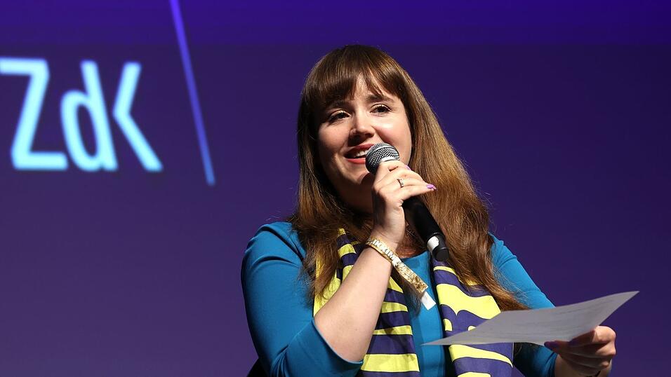 Die Politikerin ist nach eigenen Worten keine praktizierende Christin. Die Politikerin ist nach eigenen Worten keine praktizierende Christin.