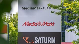 Die EU nimmt die geplante Übernahme der Mediamarkt-Saturn-Mutter Ceconomy durch den chinesischen Konzern JD.com unter die Lupe. China geht nun dagegen vor. (Archivbild) Die EU nimmt die geplante Übernahme der Mediamarkt-Saturn-Mutter Ceconomy durch den chinesischen Konzern JD.com unter die Lupe. China geht nun dagegen vor. (Archivbild)