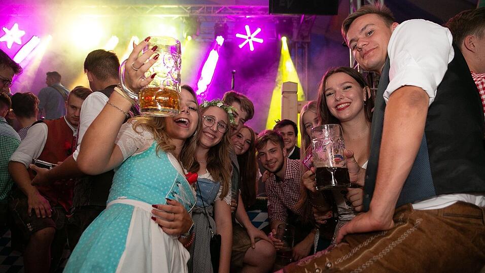Die Partybilder von Mittwoch, 17. August 2022, aus dem Festzelt Reisinger.