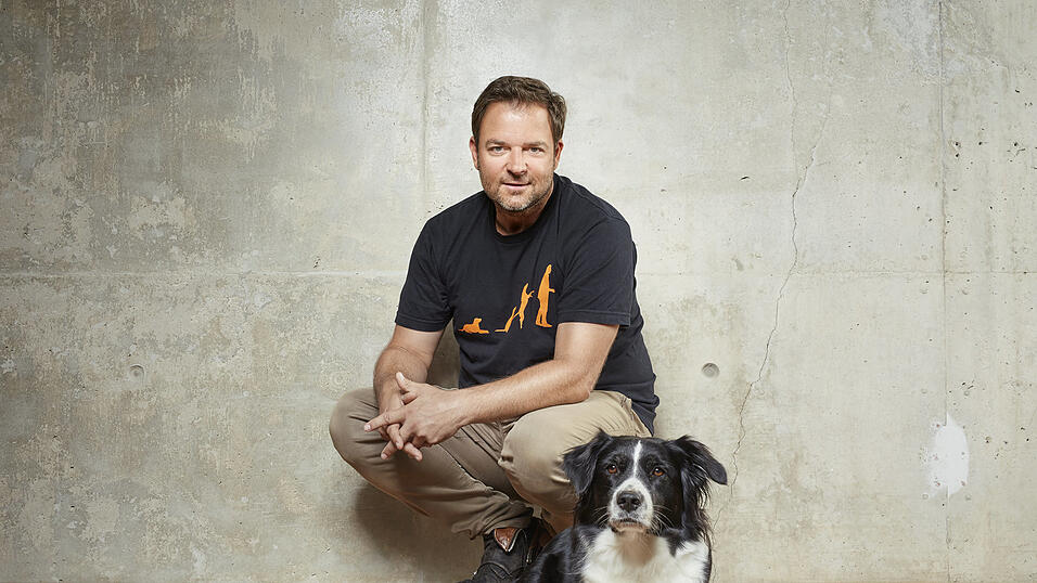 Einen Hund sollte man sich vor allem danach aussuchen, ob dessen Bedürfnisse und Charaktereigenschaften zum eigenen Leben passen, sagt Martin Rütter. Einen Hund sollte man sich vor allem danach aussuchen, ob dessen Bedürfnisse und Charaktereigenschaften zum eigenen Leben passen, sagt Martin Rütter.