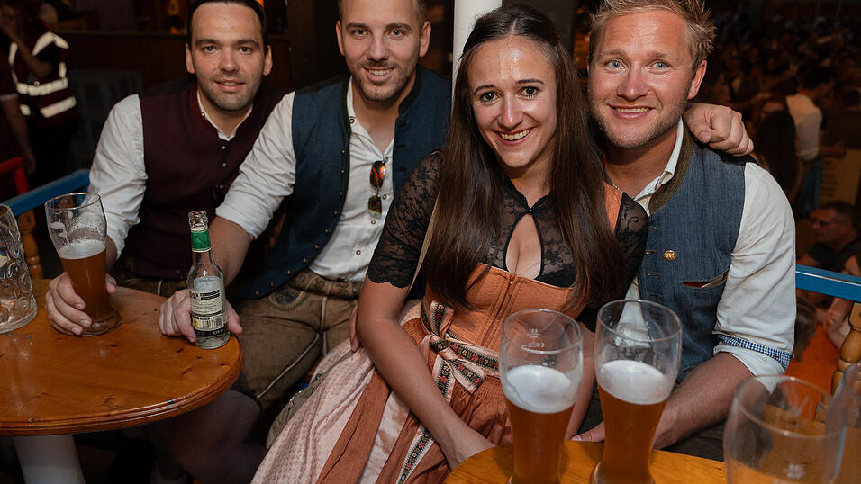 Die Partybilder vom Samstag, 12. August 2023, aus dem Festzelt Wenisch. Die Partybilder vom Samstag, 12. August 2023, aus dem Festzelt Wenisch.