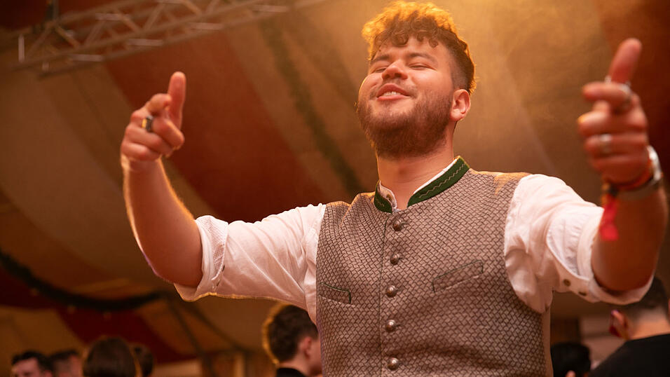 Die Partybilder vom Samstag, 9. August, aus dem Festzelt Greindl. Die Partybilder vom Samstag, 9. August, aus dem Festzelt Greindl.
