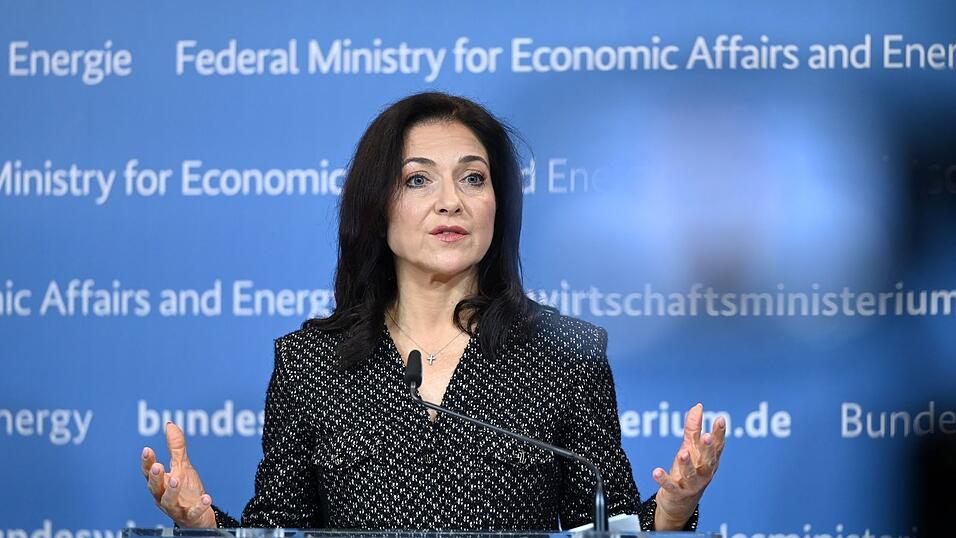 Ministerin Reiche geht auf die SPD los. (Archivbild)