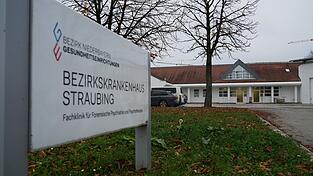 Das Straubinger Bezirkskrankenhaus war Thema im Stadtrat. 