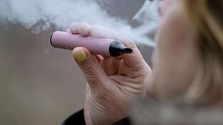 Wie gro&szlig; ist das Gesundheitsrrisiko von E-Zigaretten? (Archivbild)