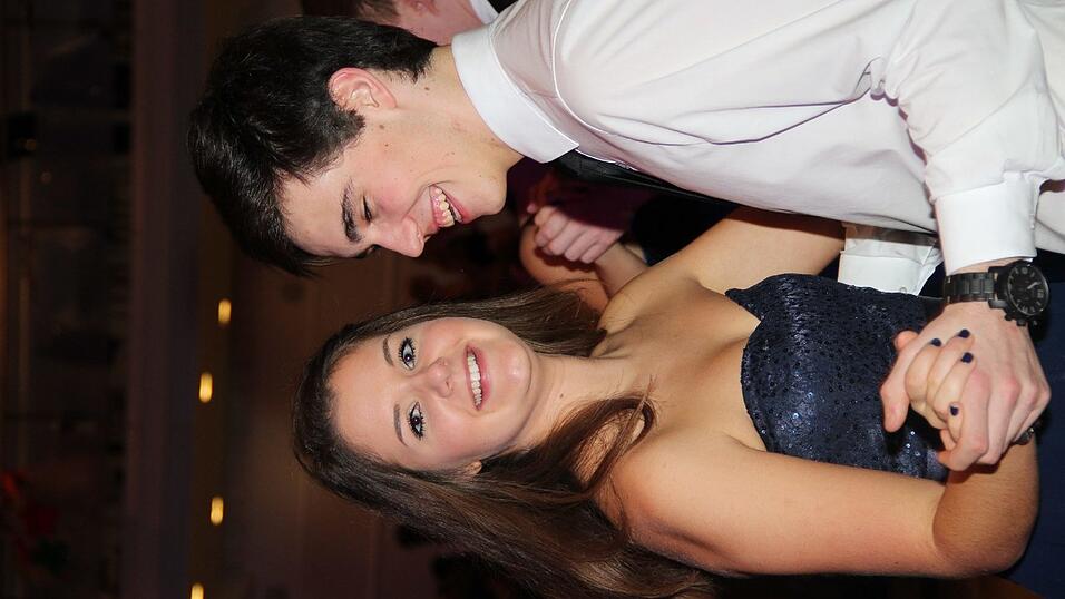 Die Bilder vom Abschlussball der Tanzschule Seidel in der Fraunhofer-Halle am 28. November. Die Bilder vom Abschlussball der Tanzschule Seidel in der Fraunhofer-Halle am 28. November.