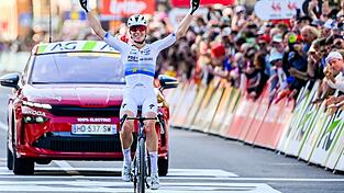Demi Vollering hat sich bei der Tour de France das Gelbe Trikot geholt. (Archivbild) Demi Vollering hat sich bei der Tour de France das Gelbe Trikot geholt. (Archivbild)