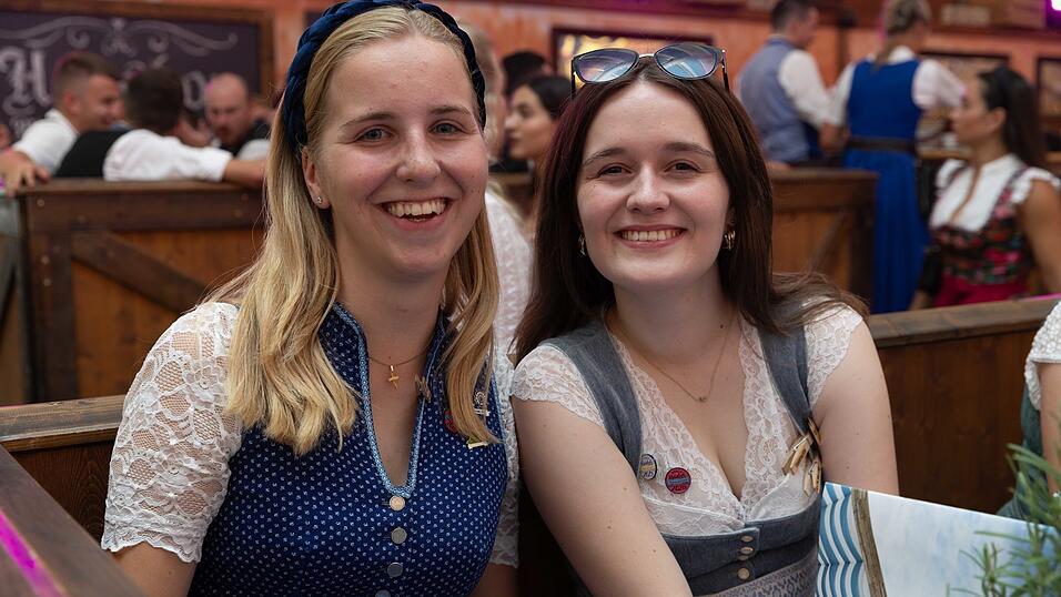 Die Partybilder vom Sonntag, 9. August, aus dem Festzelt Wenisch. Die Partybilder vom Sonntag, 9. August, aus dem Festzelt Wenisch.