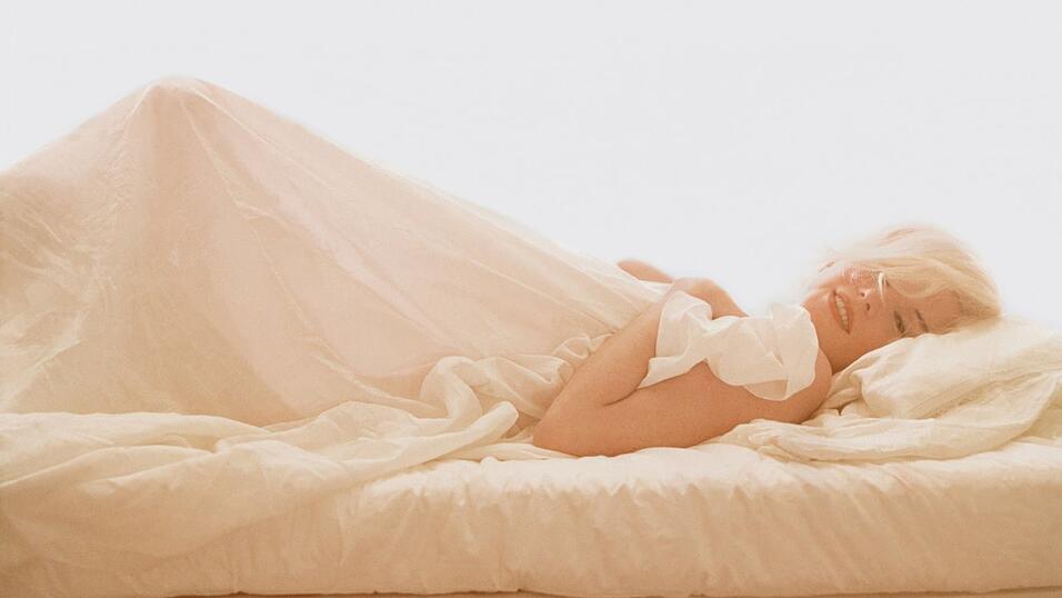 Marilyn Monroe auf einem Foto von der berühmten 'letzten Sitzung' im Jahr 1962 Marilyn Monroe auf einem Foto von der berühmten 'letzten Sitzung' im Jahr 1962