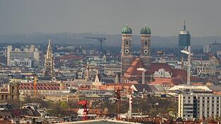 In der Skyline von München sollen zwei markante Hochhäuser hinzukommen. (Symbolbild)