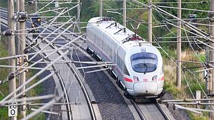 F&uuml;r den Fernverkehr der Bahn gibt es eine neue Fahrscheinvariante. (Symbolbild)