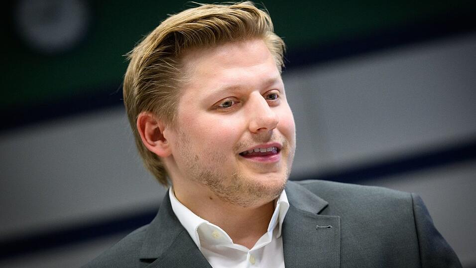 Sebastian Hotz hat eine Mediensatire geschrieben. (Archivbild) Sebastian Hotz hat eine Mediensatire geschrieben. (Archivbild)