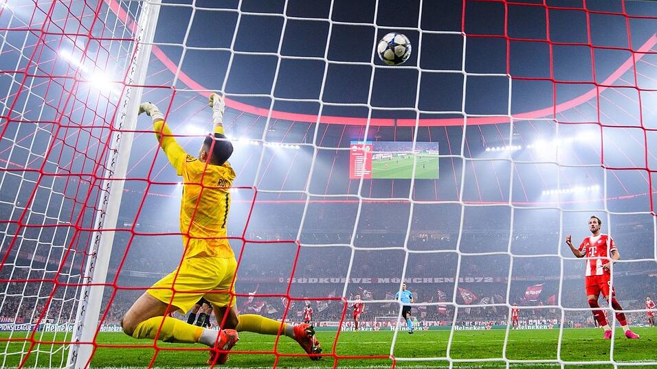 Der FC Bayern ist auf dem besten Weg zur direkten Achtelfinalqualifikation. Der FC Bayern ist auf dem besten Weg zur direkten Achtelfinalqualifikation.