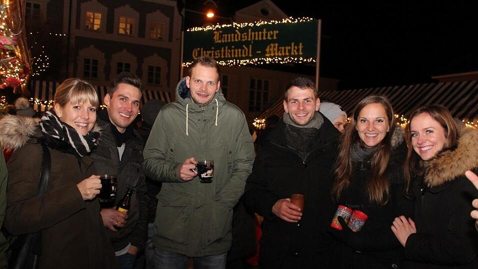 Das sind die Bilder vom Samstag auf dem Landshuter Christkindlmarkt. Das sind die Bilder vom Samstag auf dem Landshuter Christkindlmarkt.
