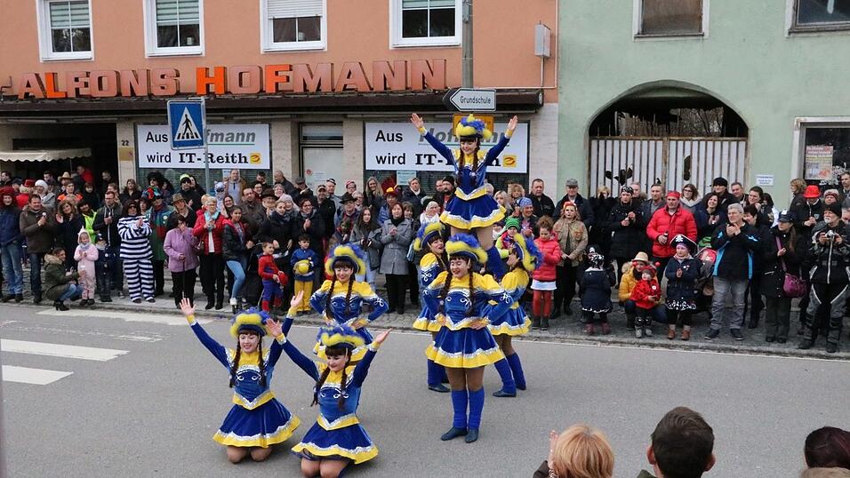 Die schönsten Bilder von den Faschingsumzügen in Bogen aus den vergangenen Jahren Die schönsten Bilder von den Faschingsumzügen in Bogen aus den vergangenen Jahren