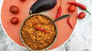 Allein die Farbe dieser exotischen Paste ist ein Traum aus '1001 Nacht' und macht Lust auf's Probieren.