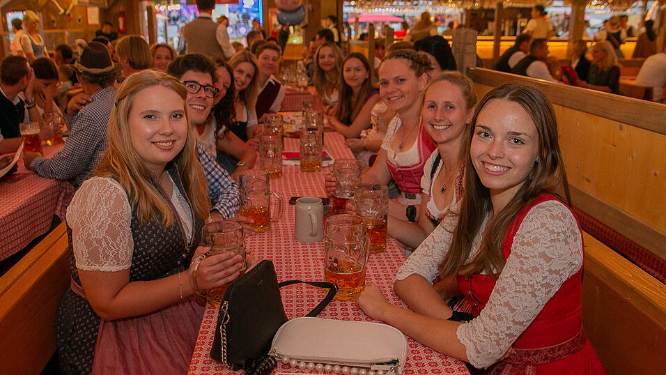 Die Partybilder von Montag, 22. August 2022, aus dem Fesztelt Krönner. 