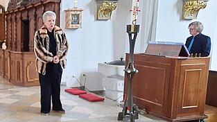 Sopranistin Eva Urbanová und Regionalkantor Wolfgang Kraus bei ihrer Darbietung am Sonntagnachmittag in der Pfarrkirche.