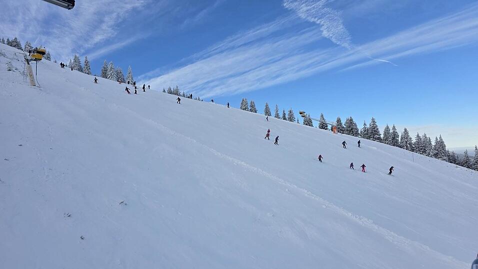 Auf dem Gro&szlig;en Arber startete die Saison schon fr&uuml;her als &uuml;blich, so fiel die Weihnachtsbilanz mitsamt dem Jahreswechsel sehr positiv aus.