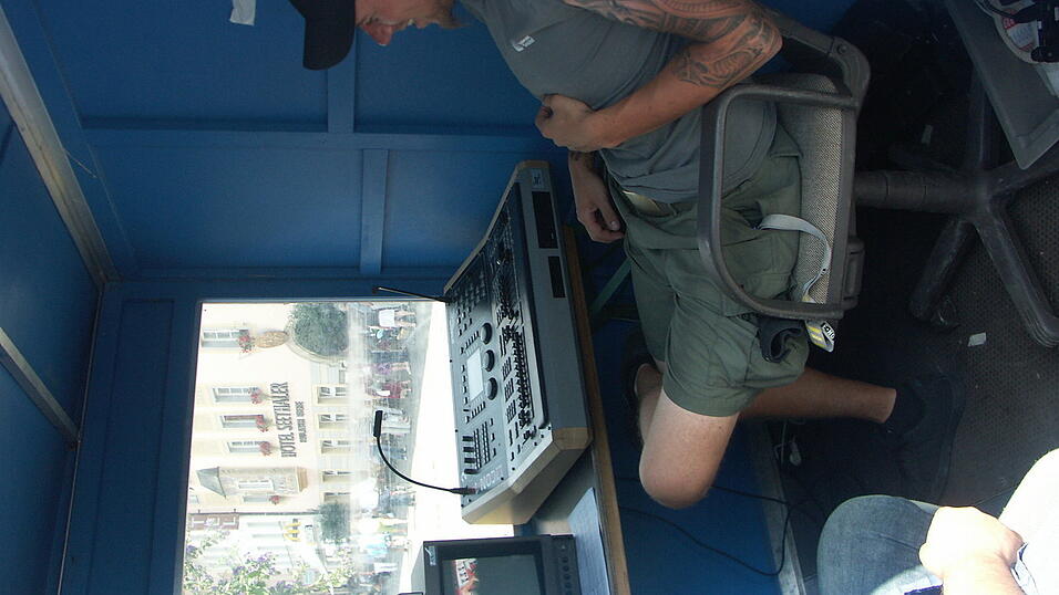 Blick hinter die Kulissen bei on3-südwild. (Foto: Meike Weinzierl) Blick hinter die Kulissen bei on3-südwild. (Foto: Meike Weinzierl)