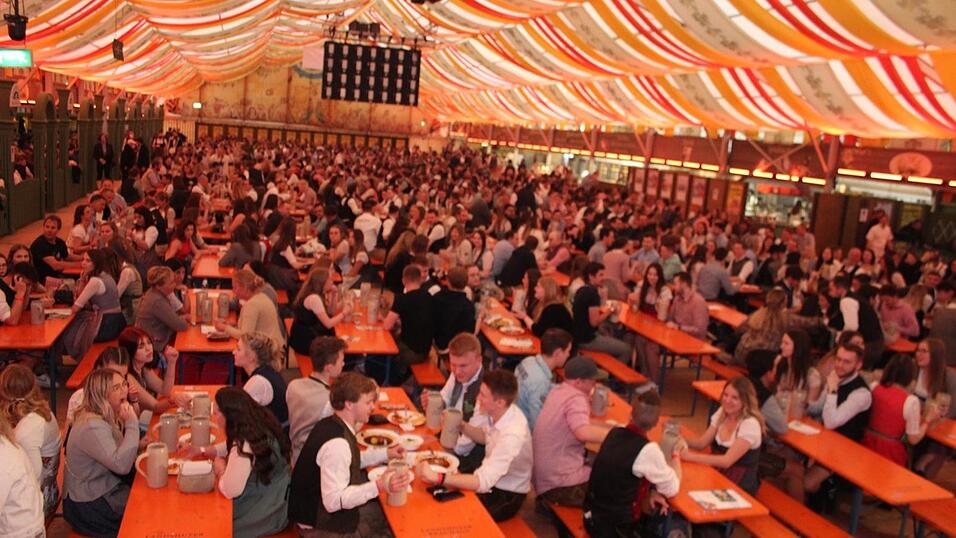 Die sch&ouml;nsten Bilder vom 21. Starkbierfest in Landshut.