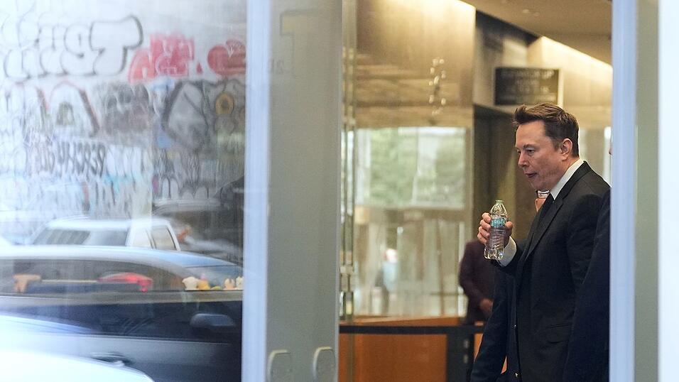 Geschworene bewerteten Musks damalige Äußerungen als gezielte Manipulation des Twitter-Aktienkurses. (Archivbild) Geschworene bewerteten Musks damalige Äußerungen als gezielte Manipulation des Twitter-Aktienkurses. (Archivbild)