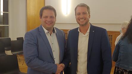 Thomas Lorenz (l.) und Matthias Kohlmayer - wer wird der zuk&uuml;nftige Steuermann der Stadt Landau?&nbsp;