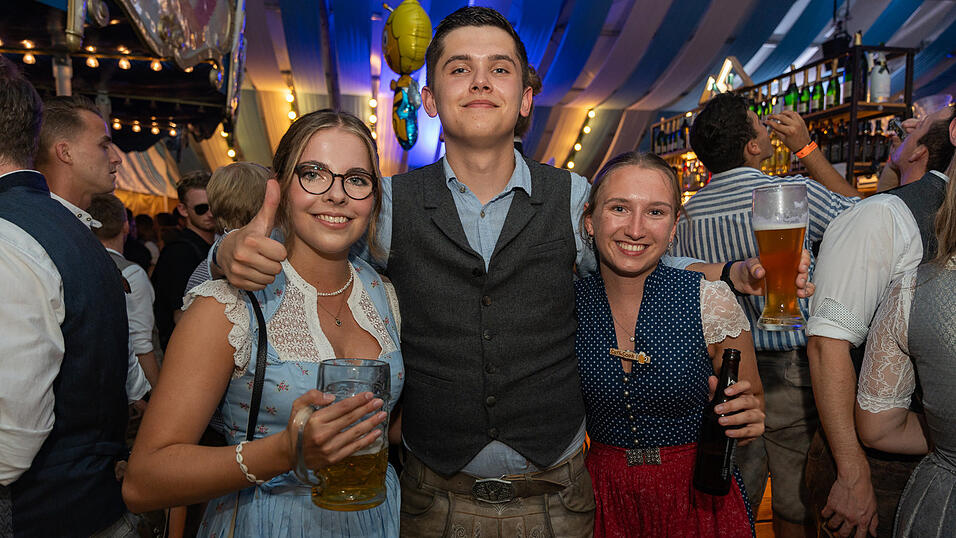 Die Partybilder vom Samstag, 19. August 2023, aus dem Festzelt Wenisch. Die Partybilder vom Samstag, 19. August 2023, aus dem Festzelt Wenisch.