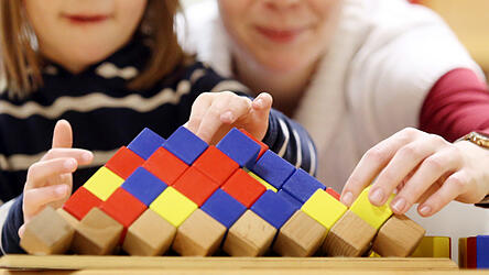 Laut Prognosen des Handelsverbands Spielwaren (BVS) wird die Branche nach drei rückläufigen Jahren wieder wachsen. Laut Prognosen des Handelsverbands Spielwaren (BVS) wird die Branche nach drei rückläufigen Jahren wieder wachsen.