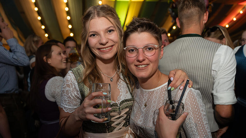 Die Partybilder vom Freitag, 11. August 2023, aus dem Festzelt Wenisch. Die Partybilder vom Freitag, 11. August 2023, aus dem Festzelt Wenisch.