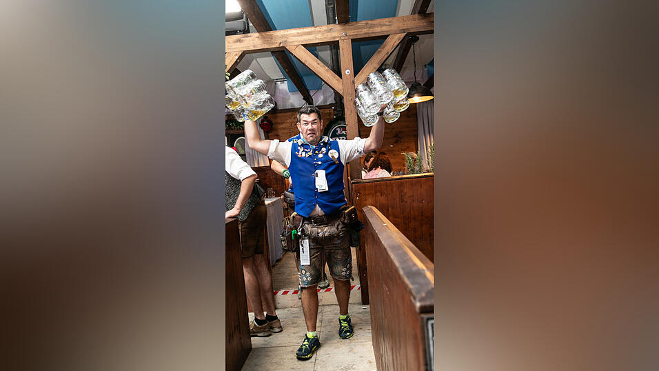 Die Partybilder vom Mittwoch, 13. August, aus dem Festzelt Wenisch. Die Partybilder vom Mittwoch, 13. August, aus dem Festzelt Wenisch.