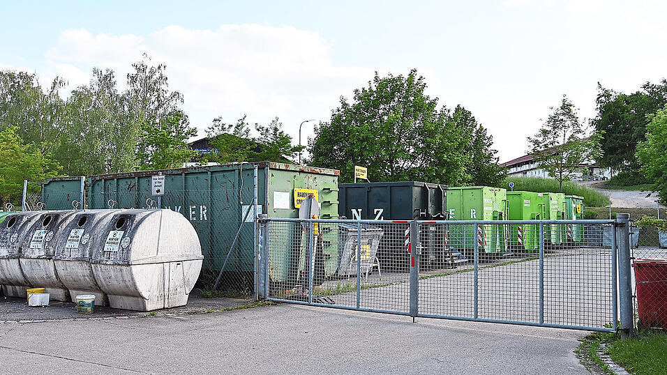 Mehrere Wochen blieb das Tor zum Wertstoffhof wegen des Shutdowns aufgrund der Corona-Pandemie auch in Au geschlossen.