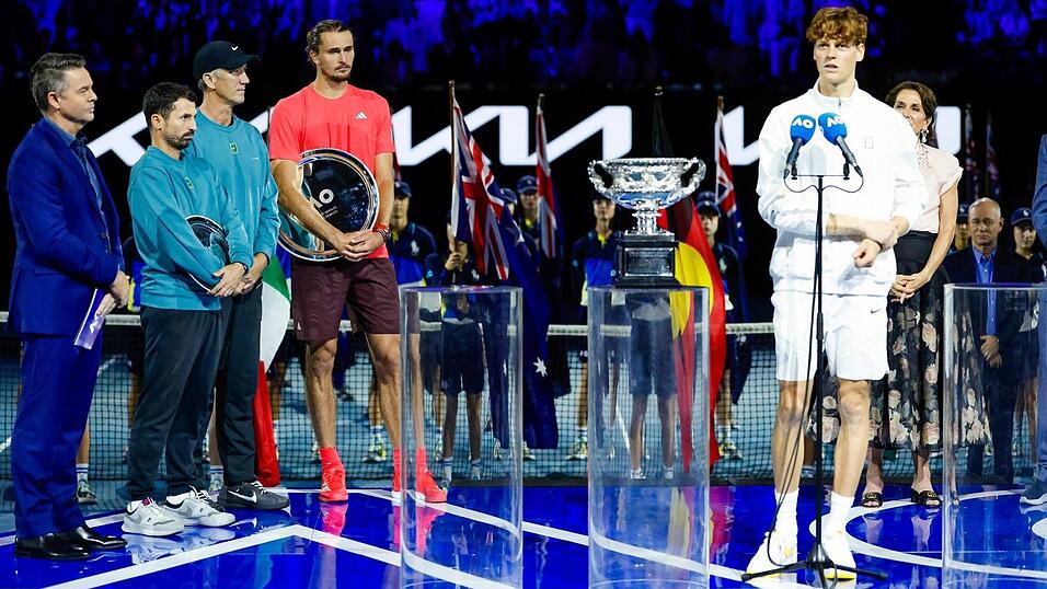 Blieb bei der Siegerzeremonie wieder nur die Nebenrolle: Alexander Zverev