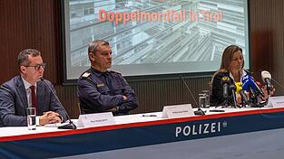 Die Polizei hat in Österreich die Tötung einer Mutter und ihrer Tochter aufgeklärt. Die Polizei hat in Österreich die Tötung einer Mutter und ihrer Tochter aufgeklärt.