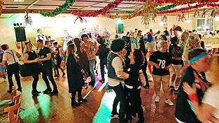 Volles Haus herrschte immer beim Skihaserlball des TSV.