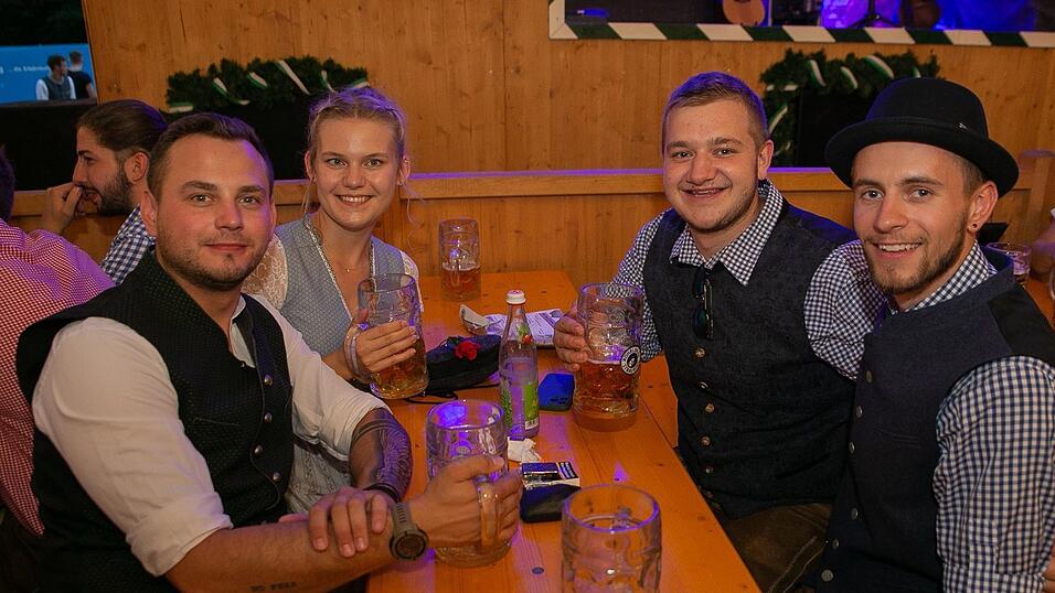 Die Partybilder von Donnerstag, 18. August 2022, aus dem Festzelt Weckmann.