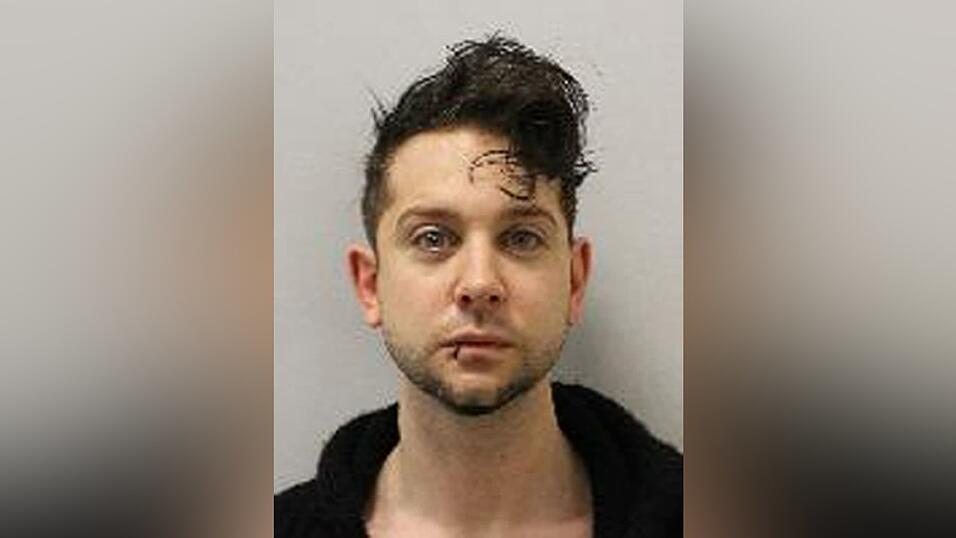 F&uuml;r wenige Monate war Ross Davidson Frontmann der legend&auml;ren britischen Band Spandau Ballet. Nun wurde er unter anderem wegen Vergewaltigung f&uuml;r schuldig befunden.