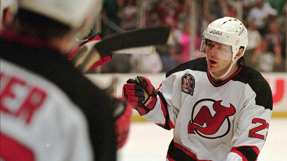 Claude Lemieux spielte in seiner Karriere auch f&uuml;r die New Jersey Devils. (Archivbild)