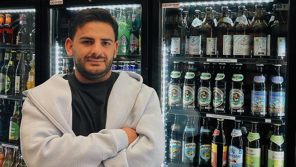Rasfan Ido Askar vom Amalien-Kiosk w&uuml;nscht sich eine andere L&ouml;sung statt des Bierverkaufsverbots.