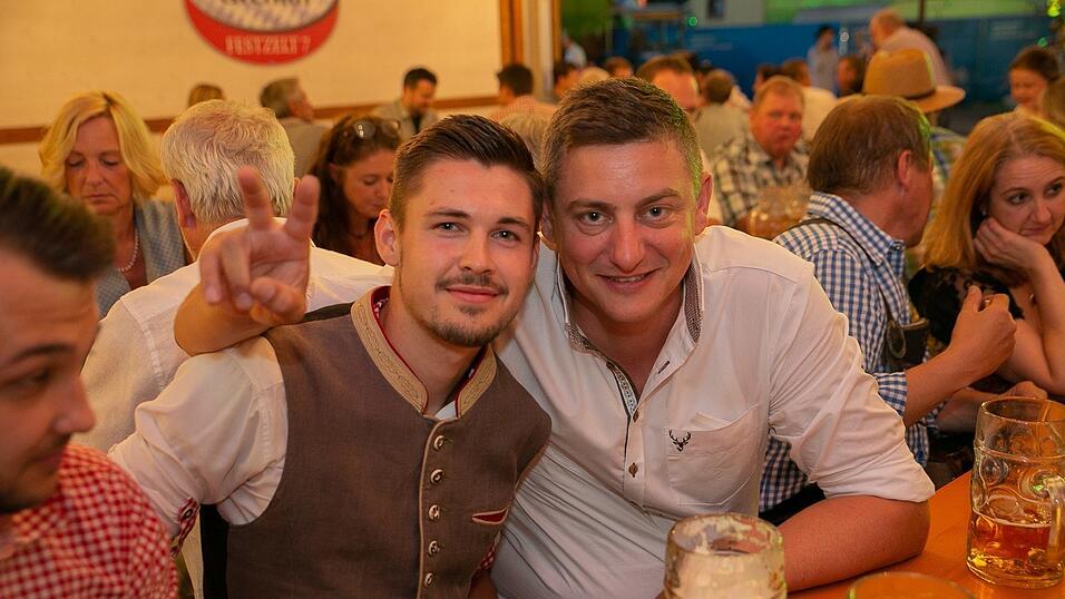 Die Partybilder von Mittwoch, 17. August 2022, aus dem Festzelt Greindl.