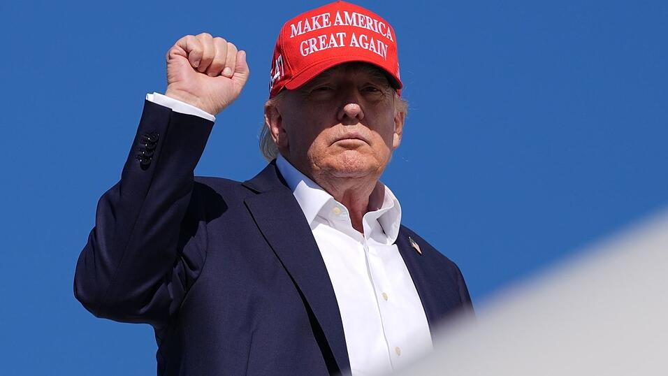 Immer wieder sorgt Trump mit ähnlichen Provokationen für Aufruhr. Immer wieder sorgt Trump mit ähnlichen Provokationen für Aufruhr.