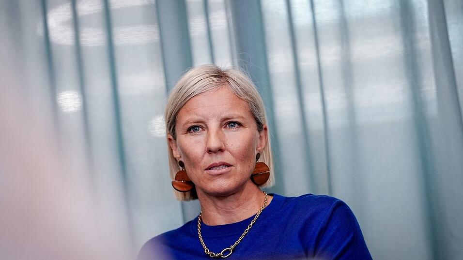 Karin Rådström ist seit Oktober 2024 Vorstandsvorsitzende von Daimler Truck. Karin Rådström ist seit Oktober 2024 Vorstandsvorsitzende von Daimler Truck.