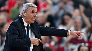 Bayern-Trainer Svetislav Pesic sah, wie sich sein Team gegen Villeurbanne offensiv stetig steigerte. (Archivbild)