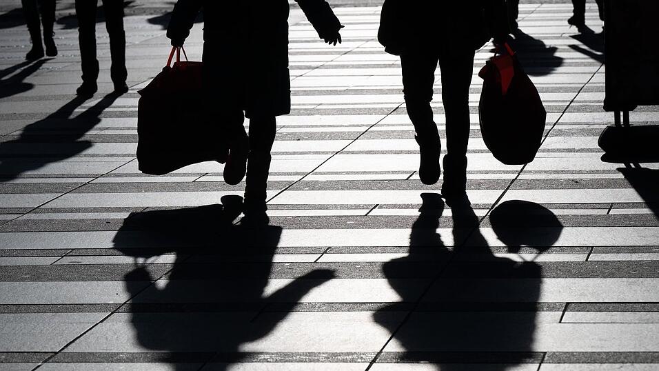 Entt&auml;uschendes Weihnachtsgesch&auml;ft: Die Stimmung in der deutschen Wirtschaft sinkt.