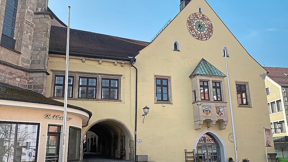 Die Pl&auml;tze im Rathaus sind vergeben - und der neue Stadtrat bringt ein paar &Auml;nderungen mit.