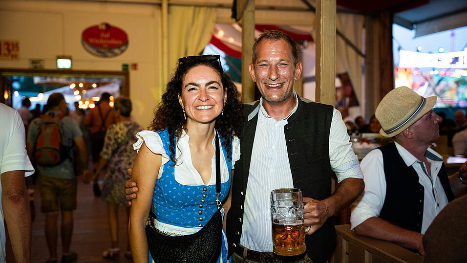 Die Partybilder vom Samstag, 15. August, aus dem Festzelt Greindl. Die Partybilder vom Samstag, 15. August, aus dem Festzelt Greindl.