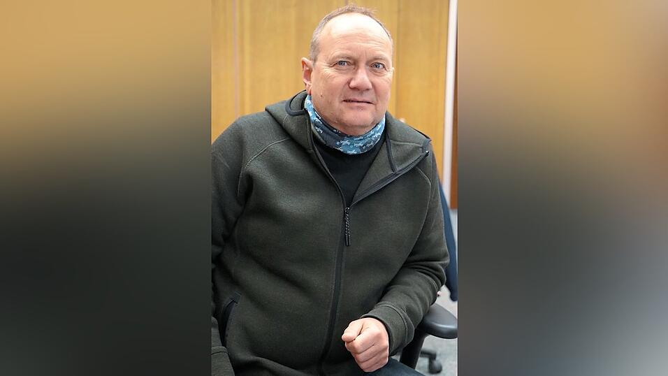 Fischereivereinsvorsitzender Johannes Lehner. Fischereivereinsvorsitzender Johannes Lehner.