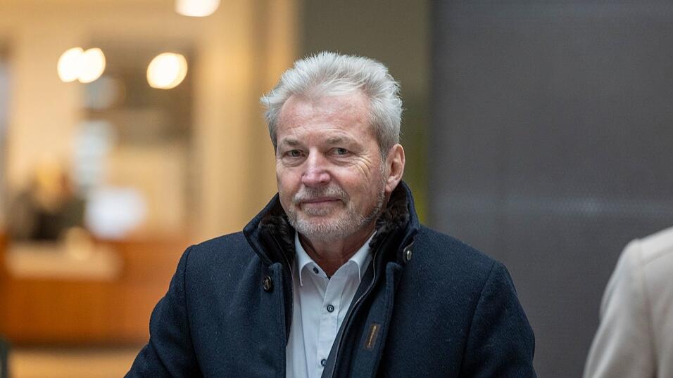 Laut Anklage soll er Kindern und Jugendlichen ohne medizinische Indikation ein Psychopharmakon verordnet haben. (Archivbild) Laut Anklage soll er Kindern und Jugendlichen ohne medizinische Indikation ein Psychopharmakon verordnet haben. (Archivbild)