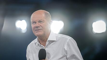 Olaf Scholz will es nochmal wissen und tritt erneut als Bundeskanzler an - trotz schlechter Wahlergebnisse in Sachsen und Thüringen und Umfragewerte.