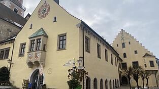 Bei der Kommunalwahl am 8. M&auml;rz entscheidet sich, wer k&uuml;nftig in den Stadtratssitzungen im Langhaussaal des Chamer Rathauses sitzt.